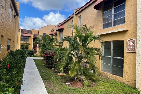 Arbor Keys Tamarac Fl Homes For Sale Real Estate Neighborhoods Com