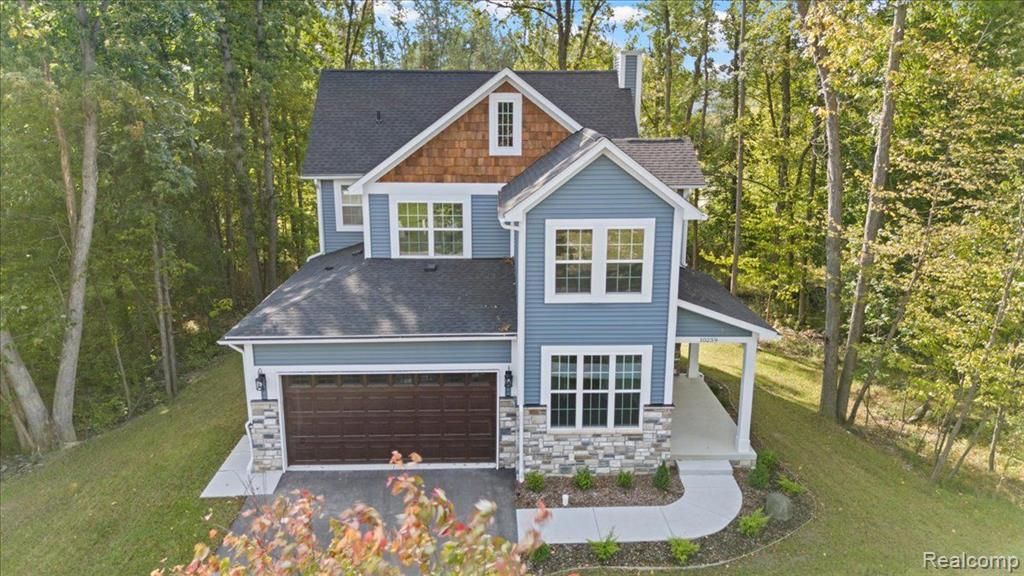 10259 Edgewood Drive