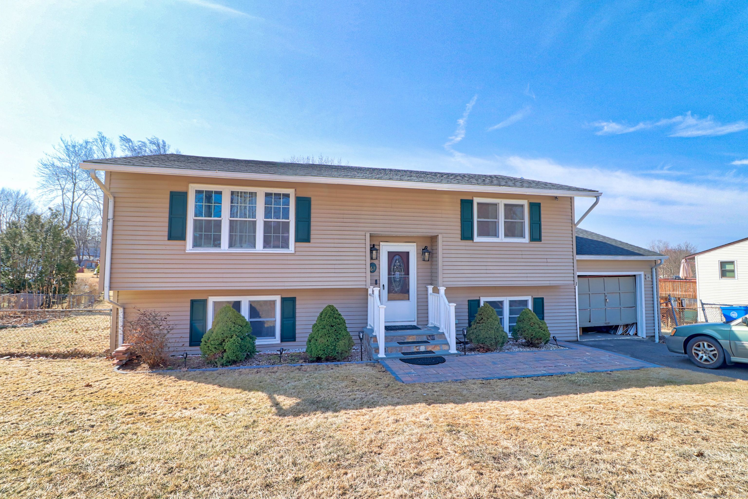 62 Brookfield Road, Waterbury, 06704 Waterbury, undefined