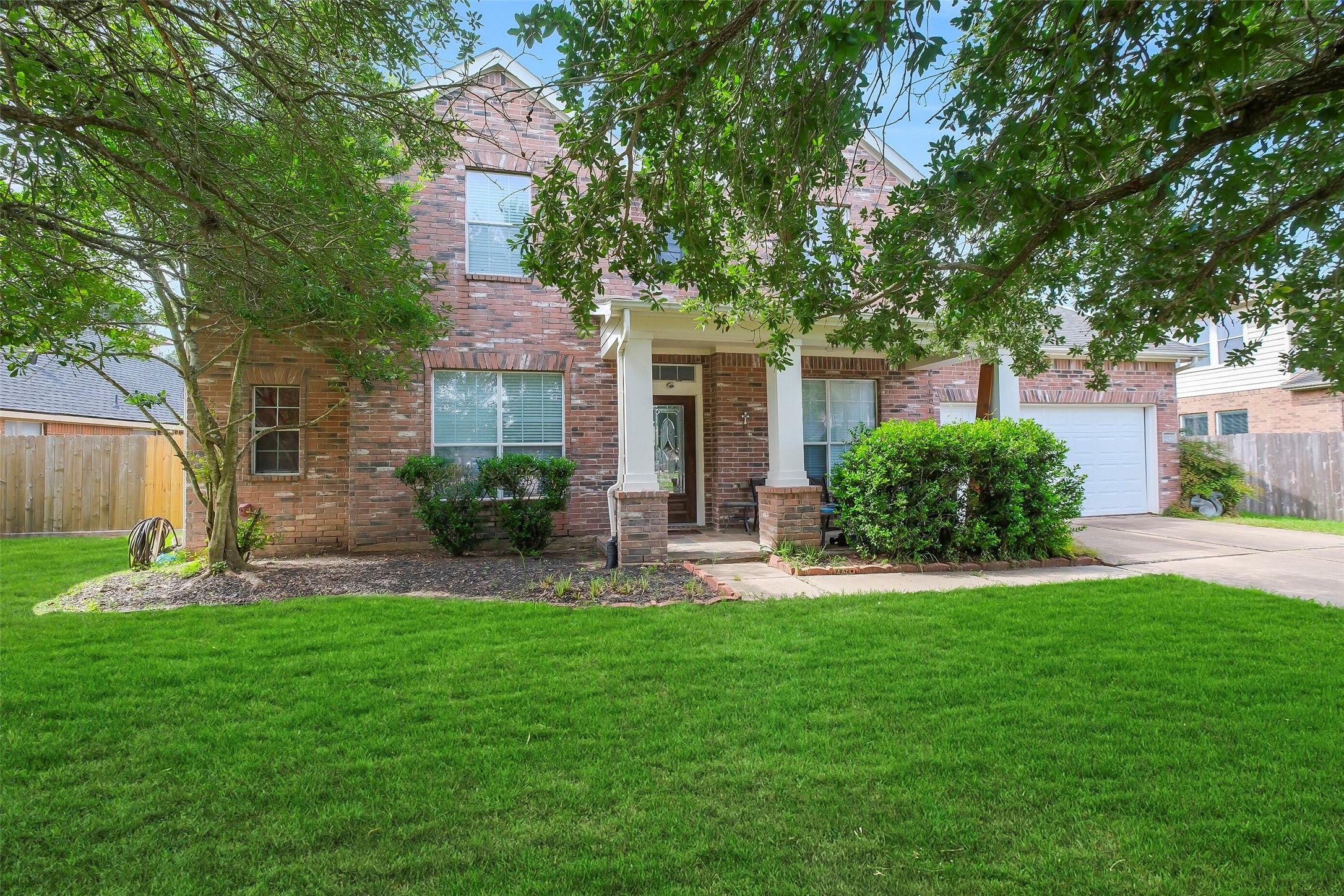 8915 High Ridge Lane