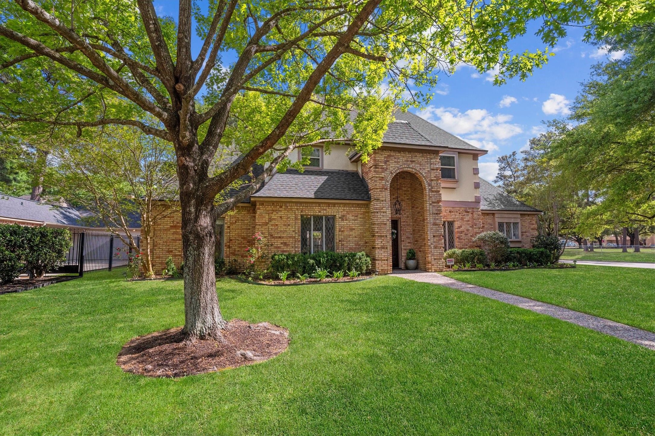 16267 Salmon Lane