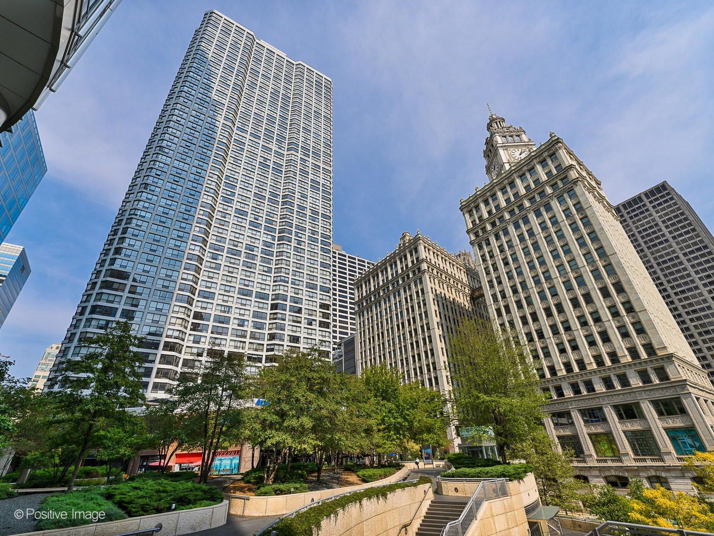 405 N Wabash Avenue 2313