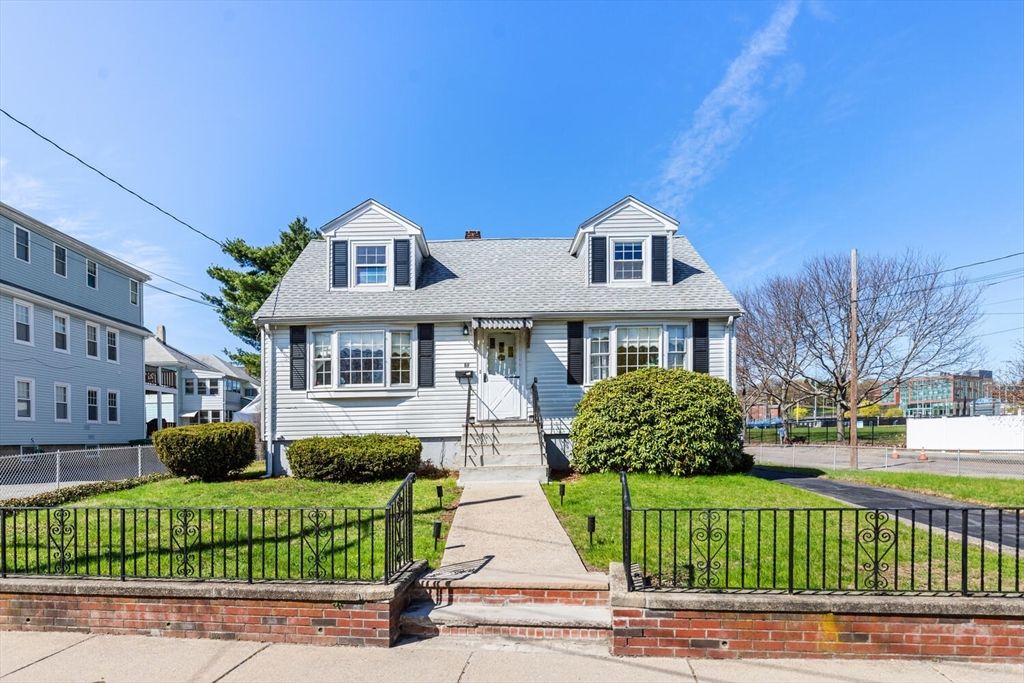 88 Dartmouth St