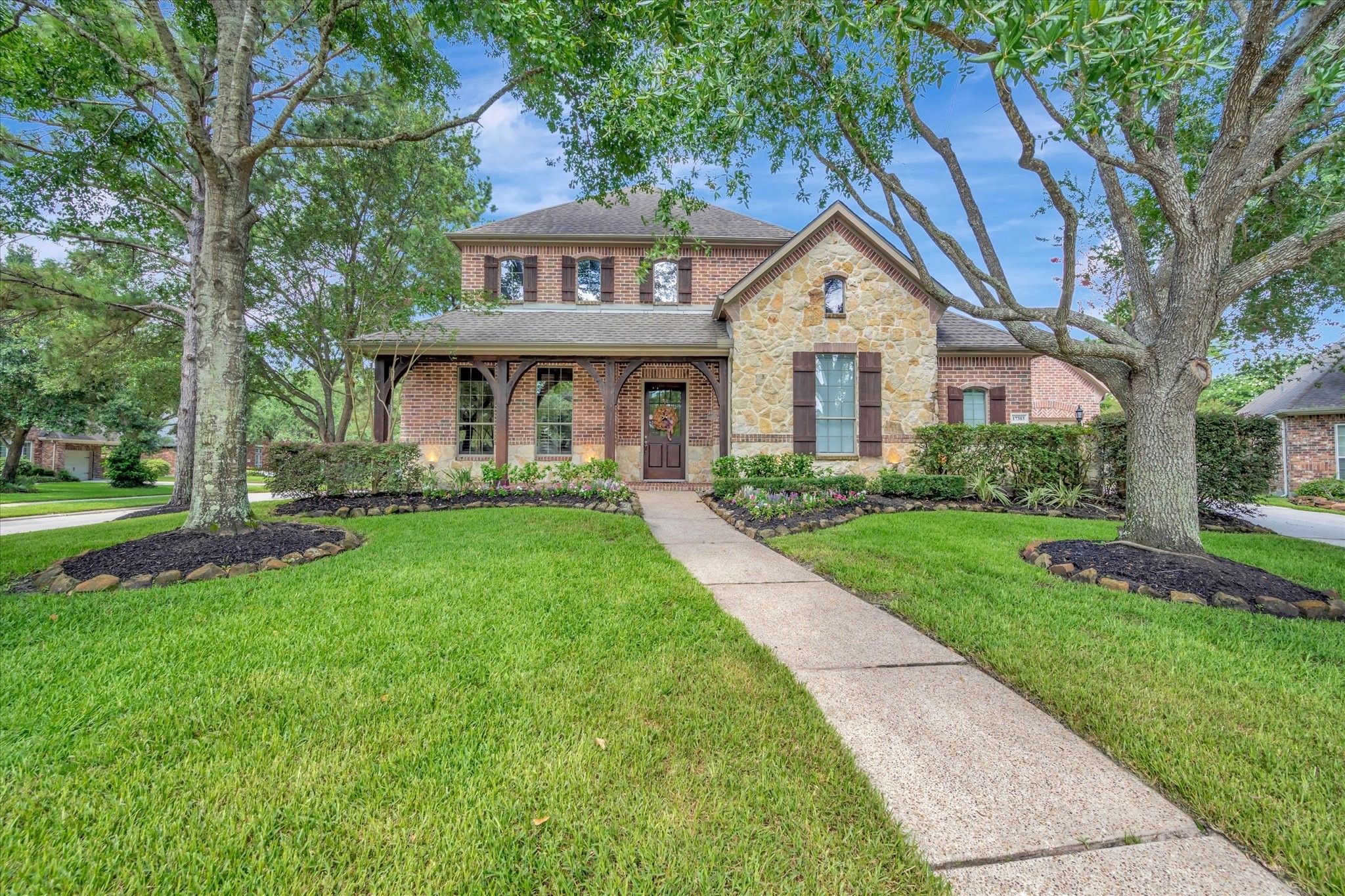 17303 Pipestone Point Court