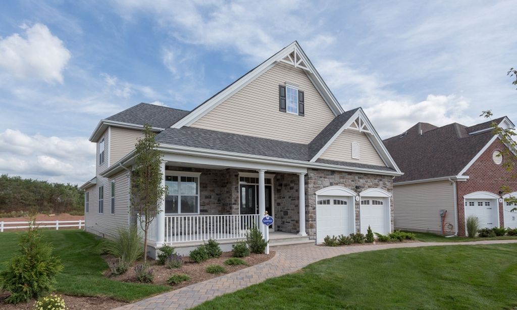 Gateway at Royce Brook