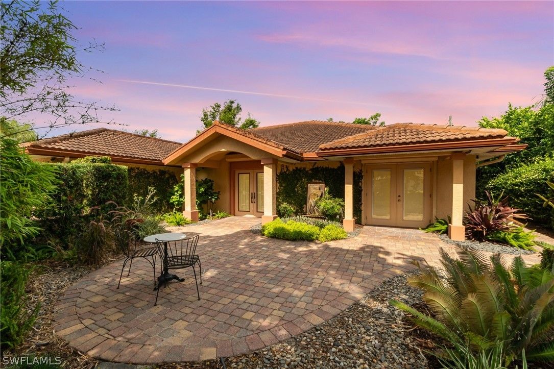 15854 Gleneagle Court