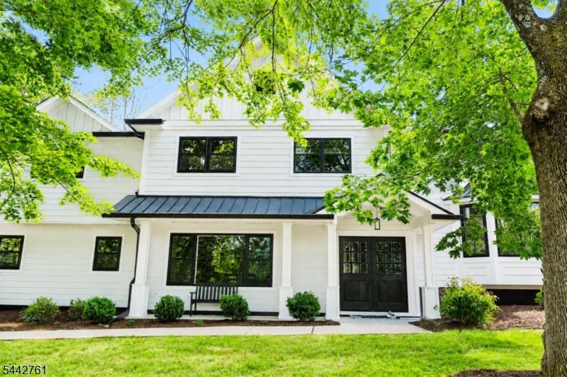 50 Mountain Ave