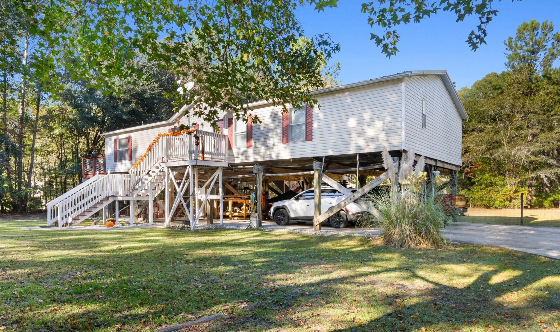 881 Rowe Pond Rd.
