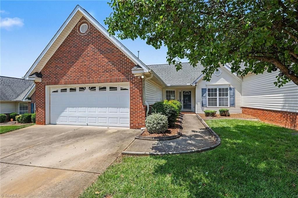 5609 Roundup Circle