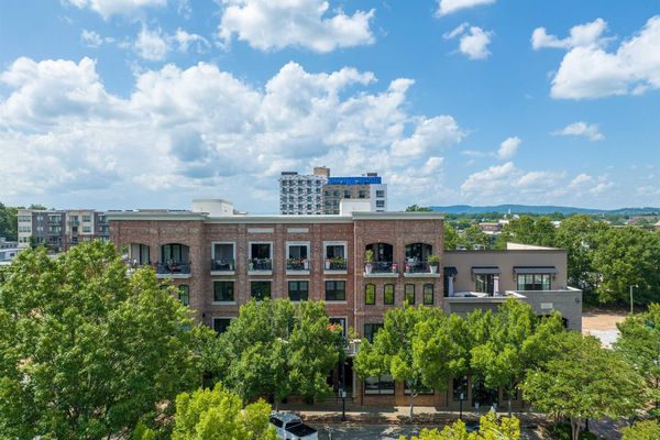 The Hub - Greenville, SC Homes for Sale & Real Estate | neighborhoods.com