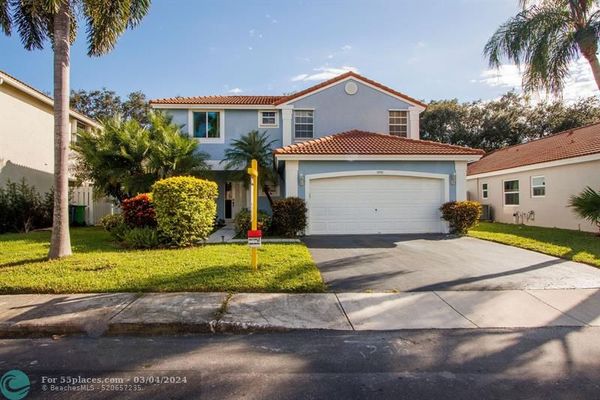 Residences of Sawgrass Mills - Sunrise