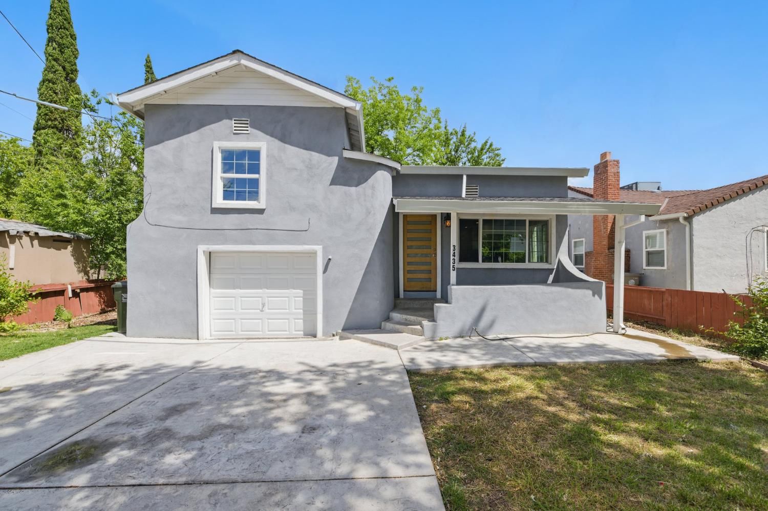 3435 Montrose Street