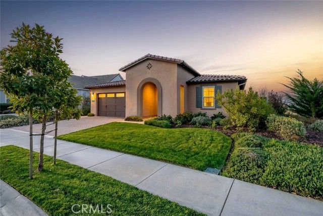 1658 Eucalyptus Road