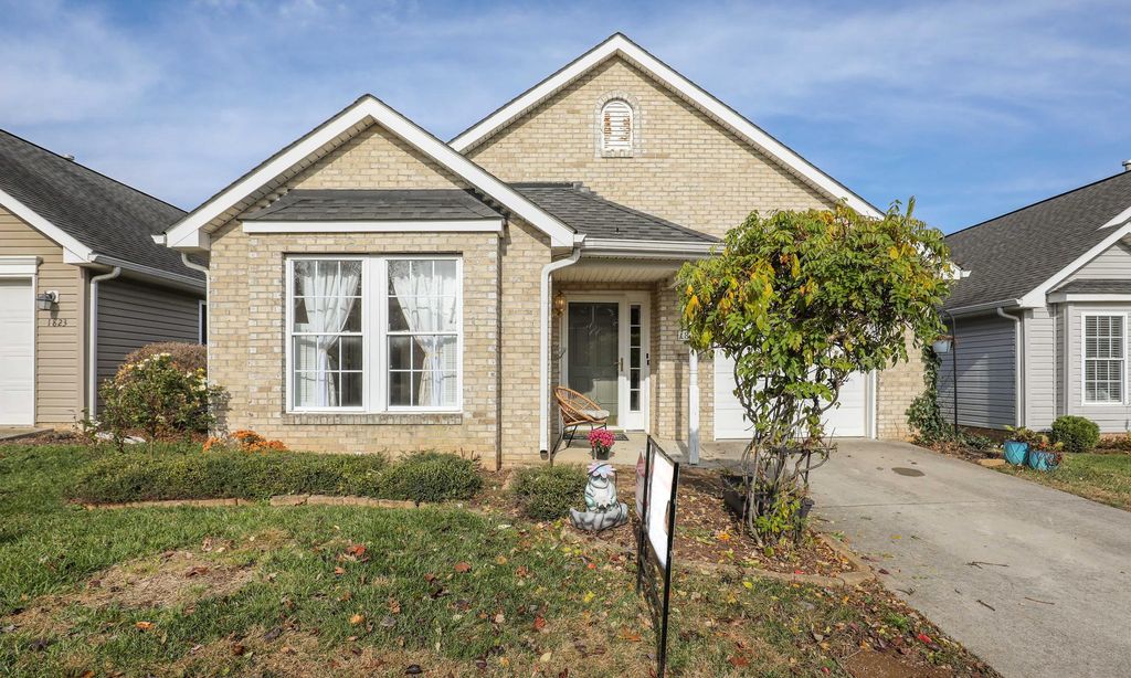 Willow Lawn Cottages