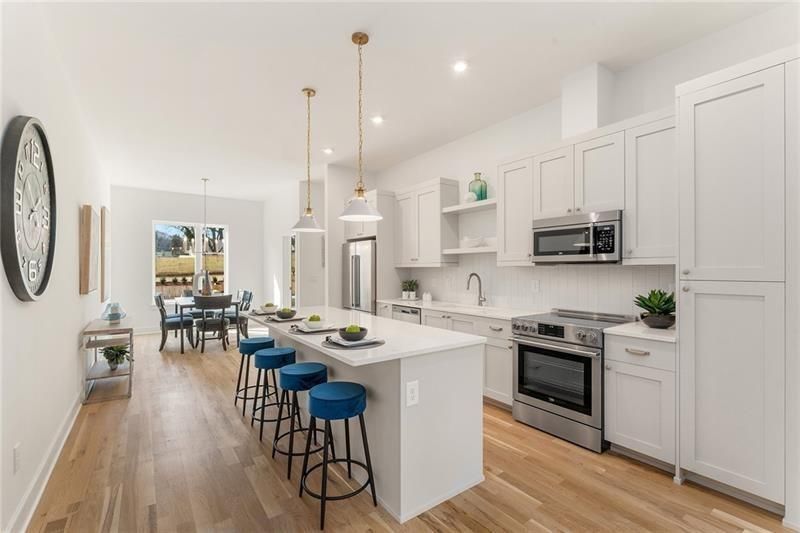 1237 Memorial Drive Se 405