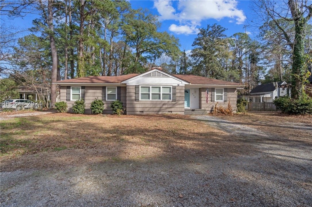 112 N Hermitage Road