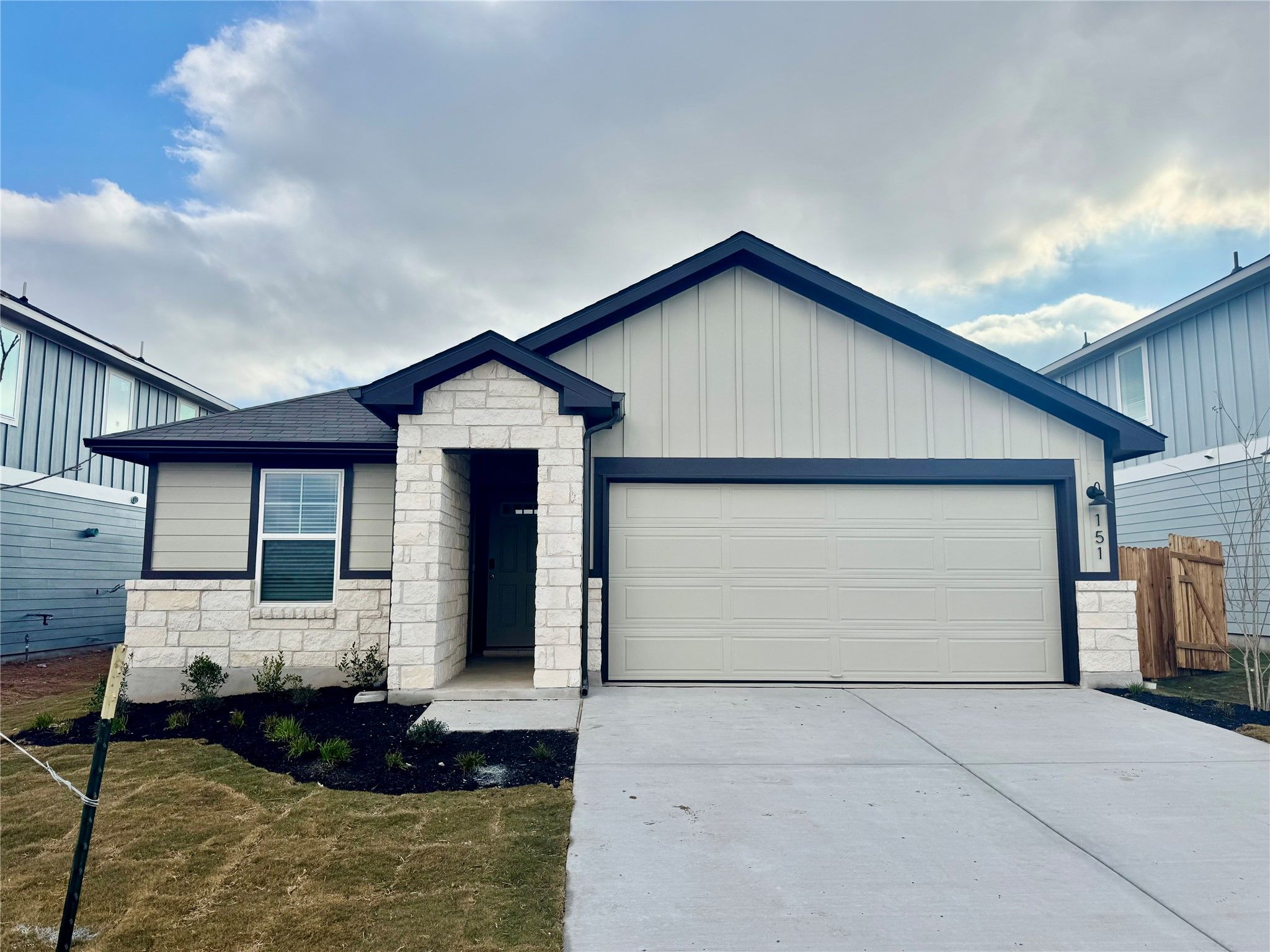 151 Boondoggle Ridge