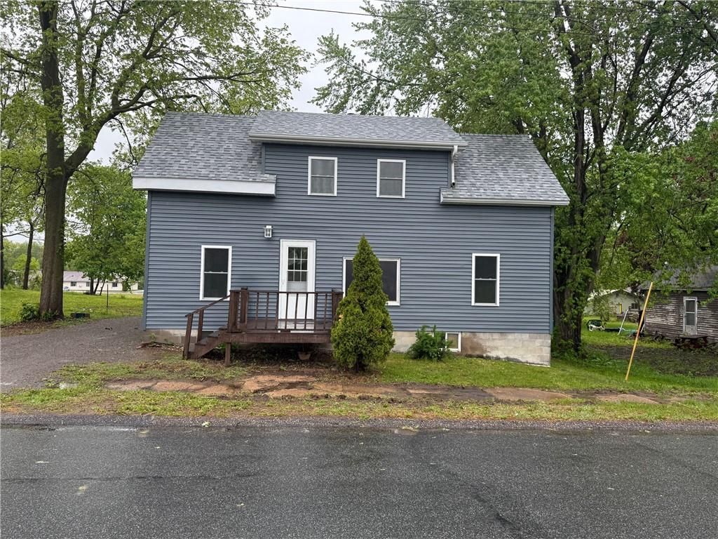 317 Oak Street