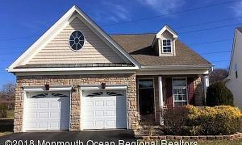 Horizons at Woodlake Greens