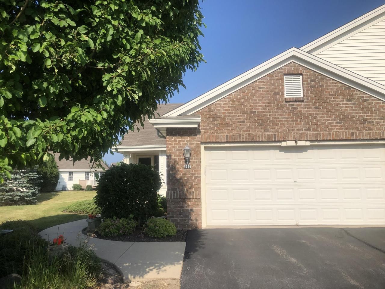 867 Sweetbriar Drive 19