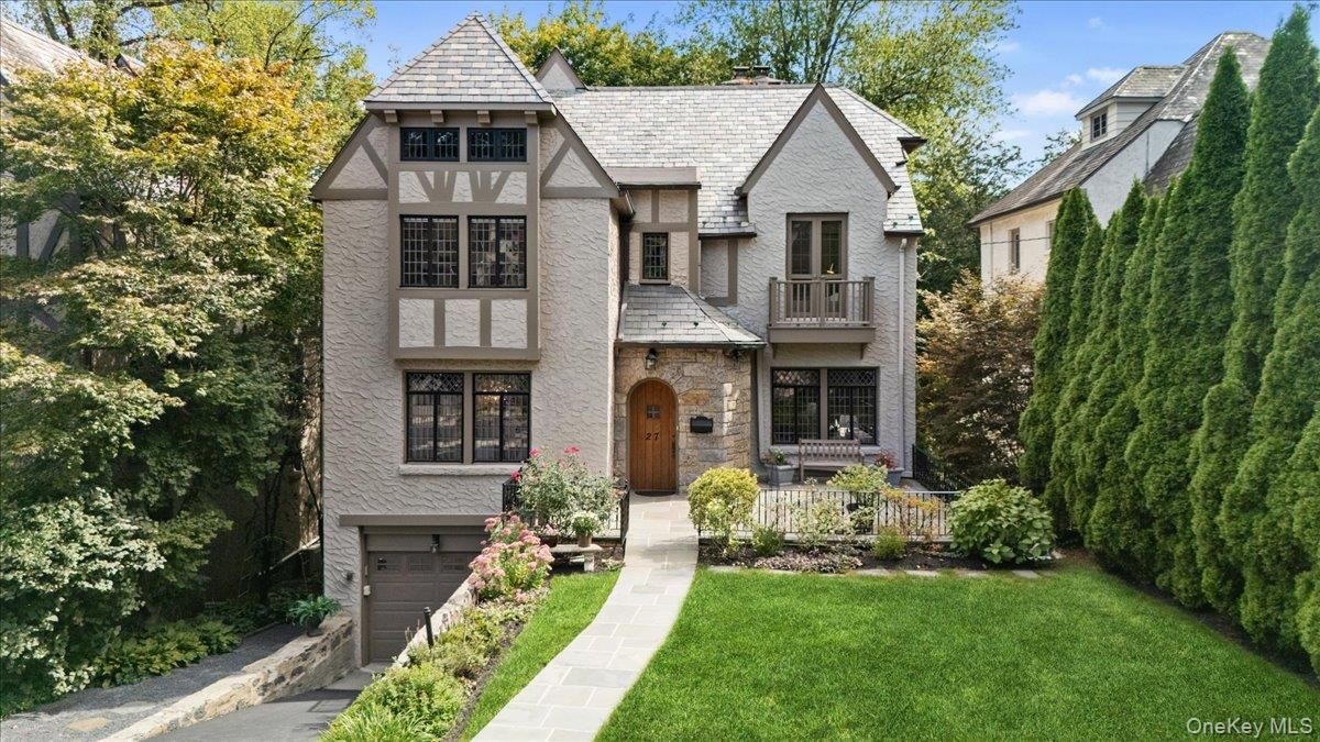 27 Villa Road