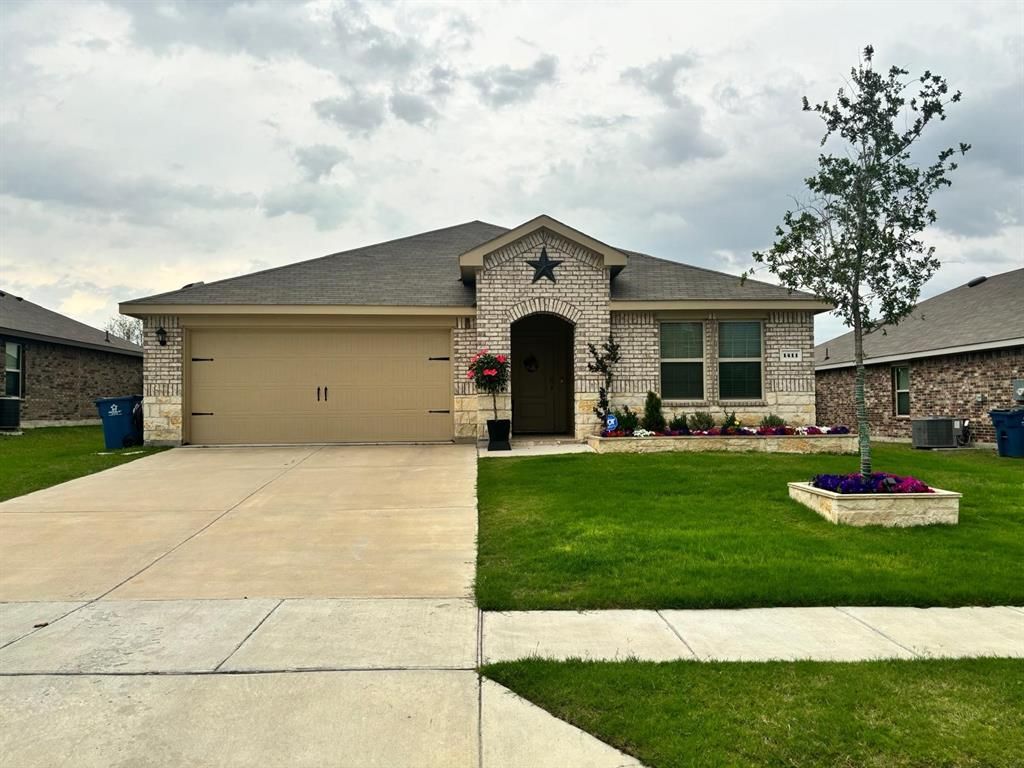 1411 Thunder Canyon