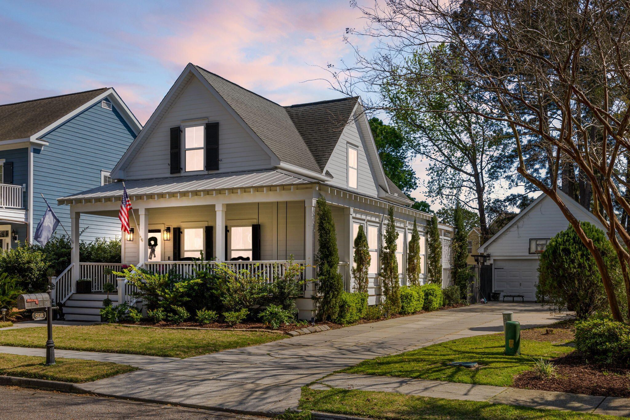 808 Tupelo Bay Drive