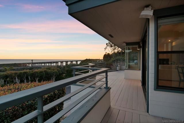560 Torrey Point Rd
