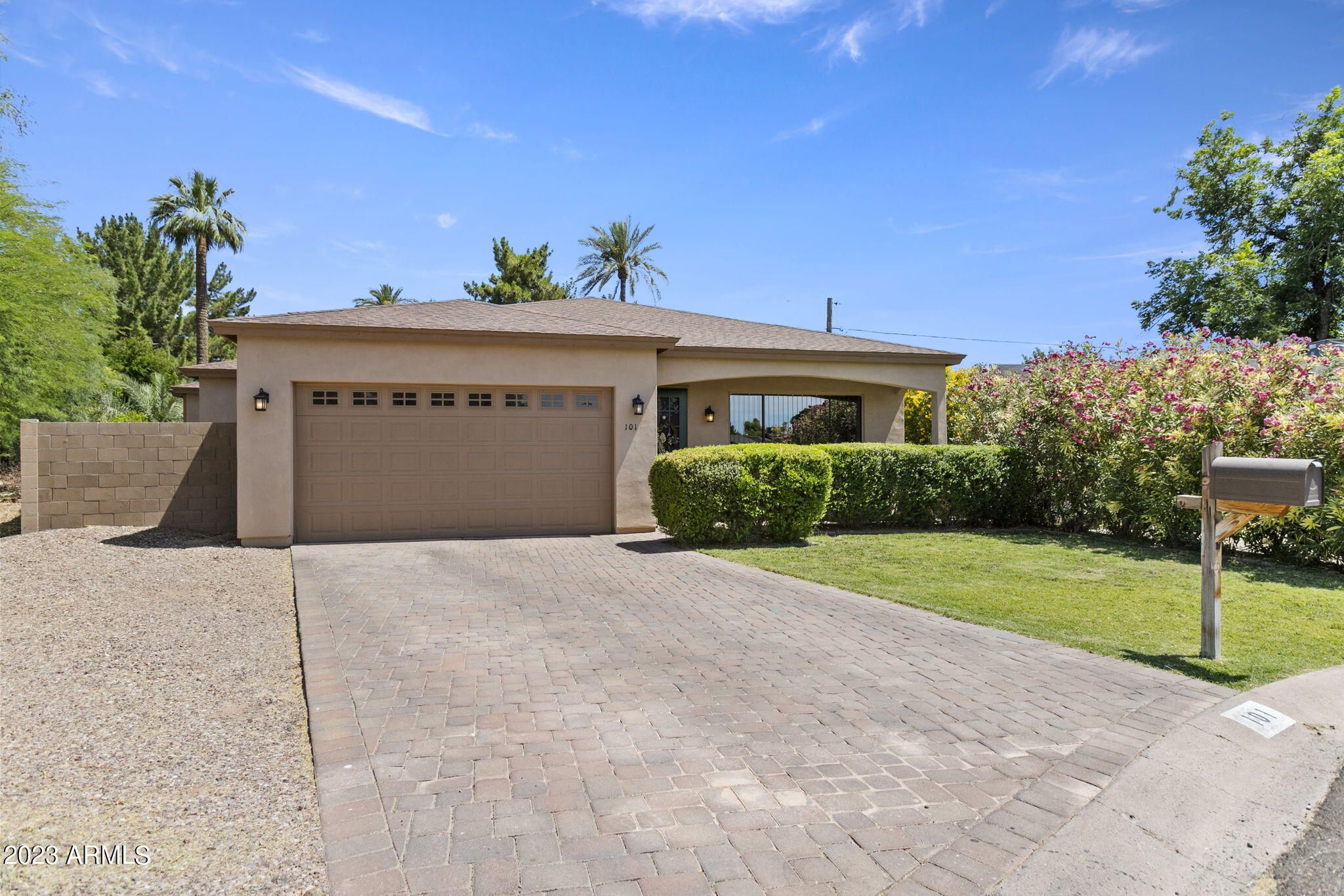 101 W Ruth Avenue