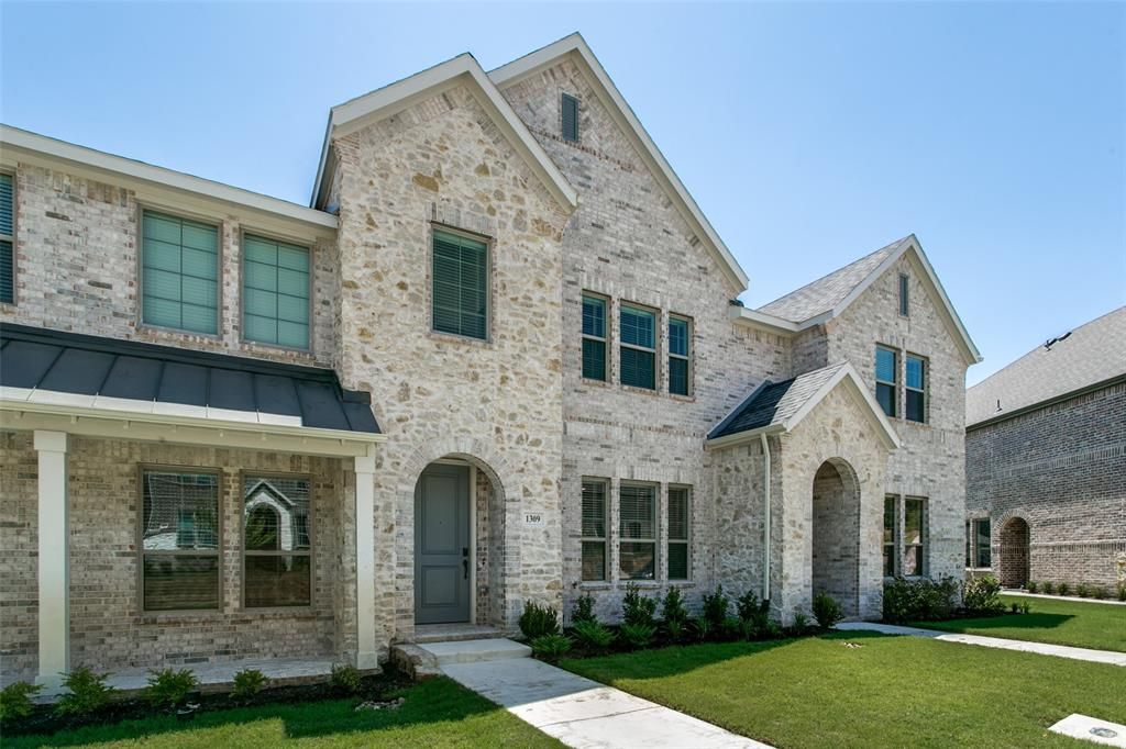 1309 Ethan Drive