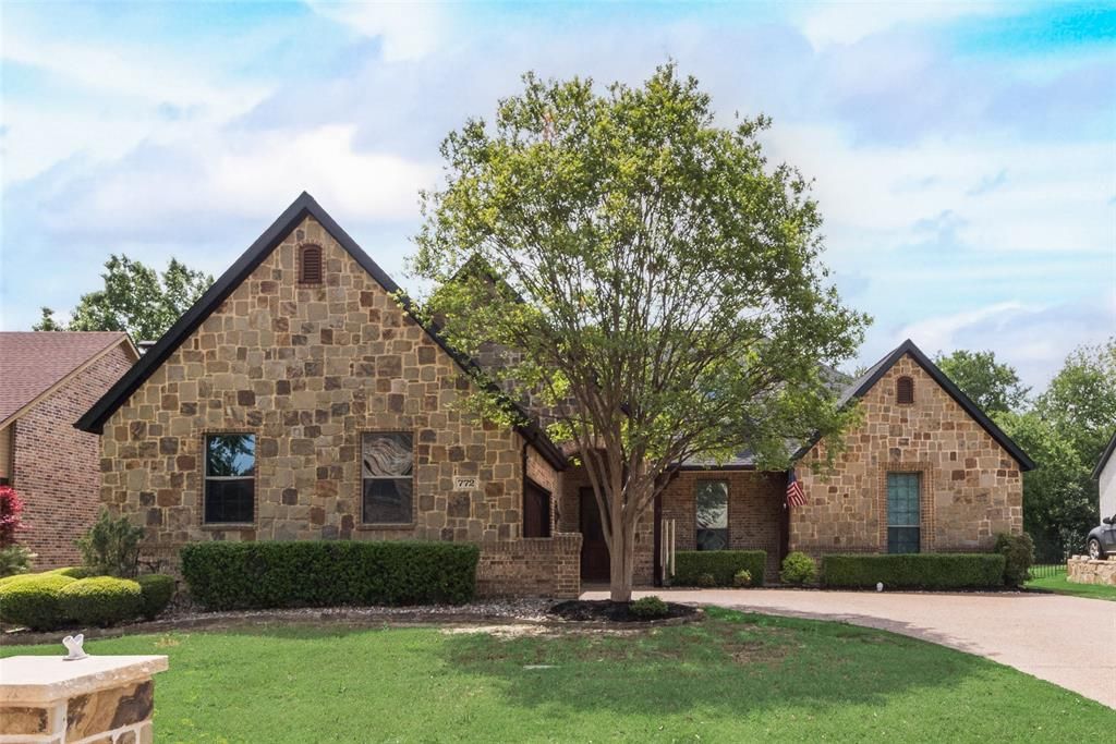 772 Windsong Lane