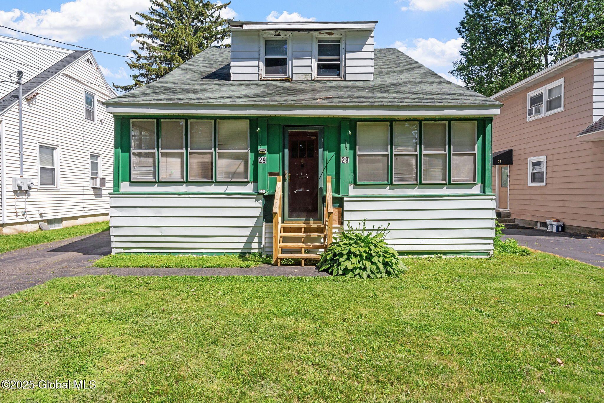 29 Tampa Avenue