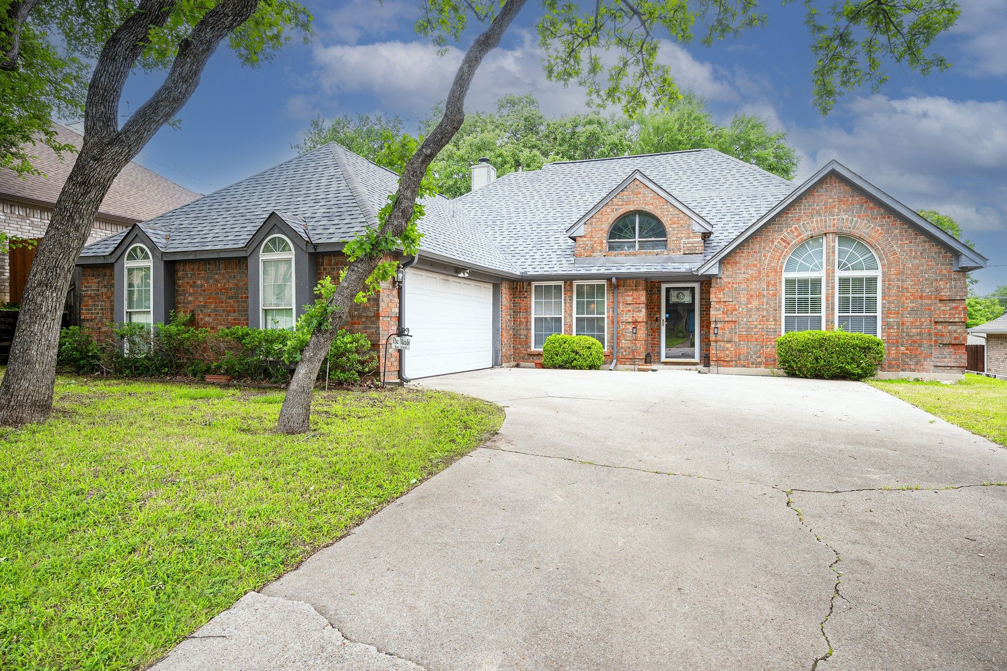 6605 Shorewood Drive