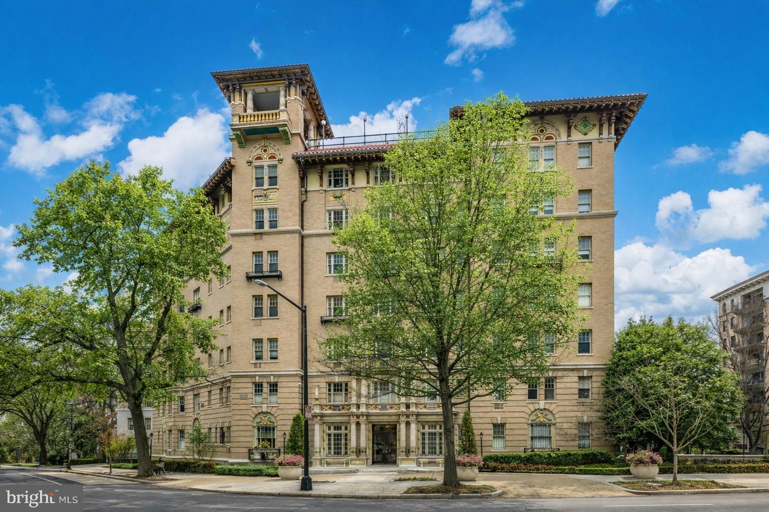 2311 Connecticut Avenue Nw 301