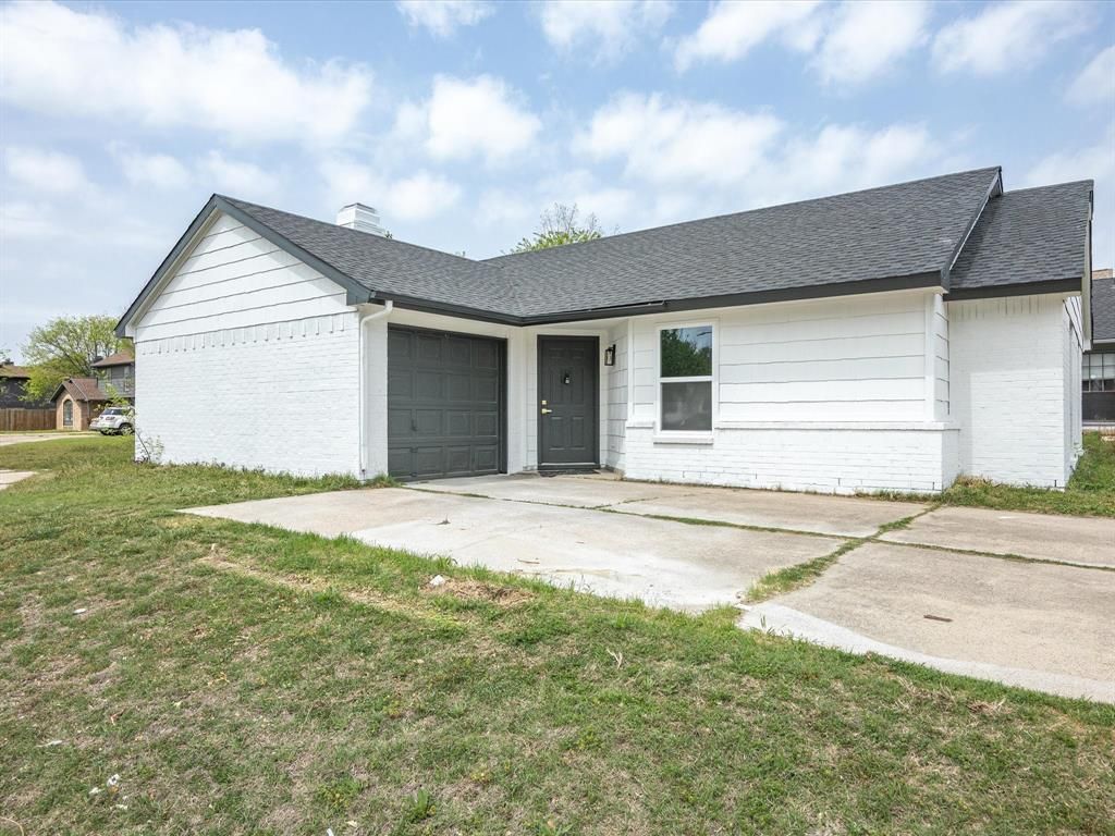 6737 Dandelion Drive