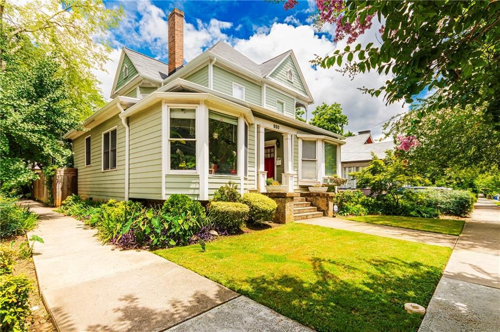 980 Saint Charles Avenue Ne 2