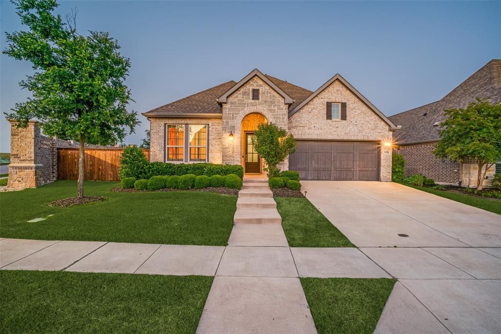 3128 Lexington Drive