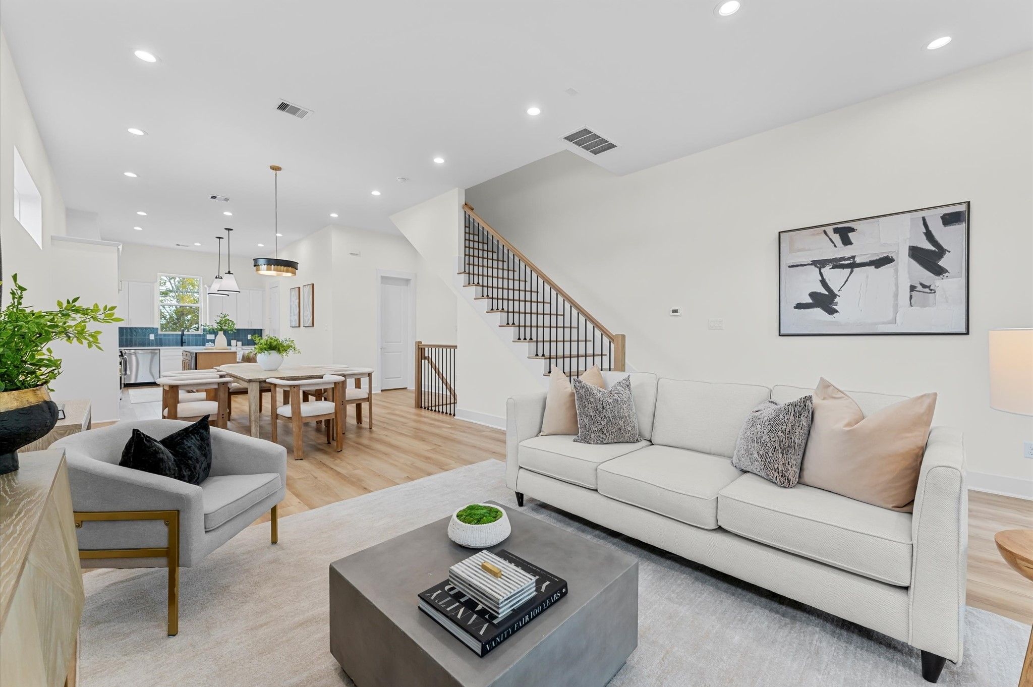 4125 De George Street