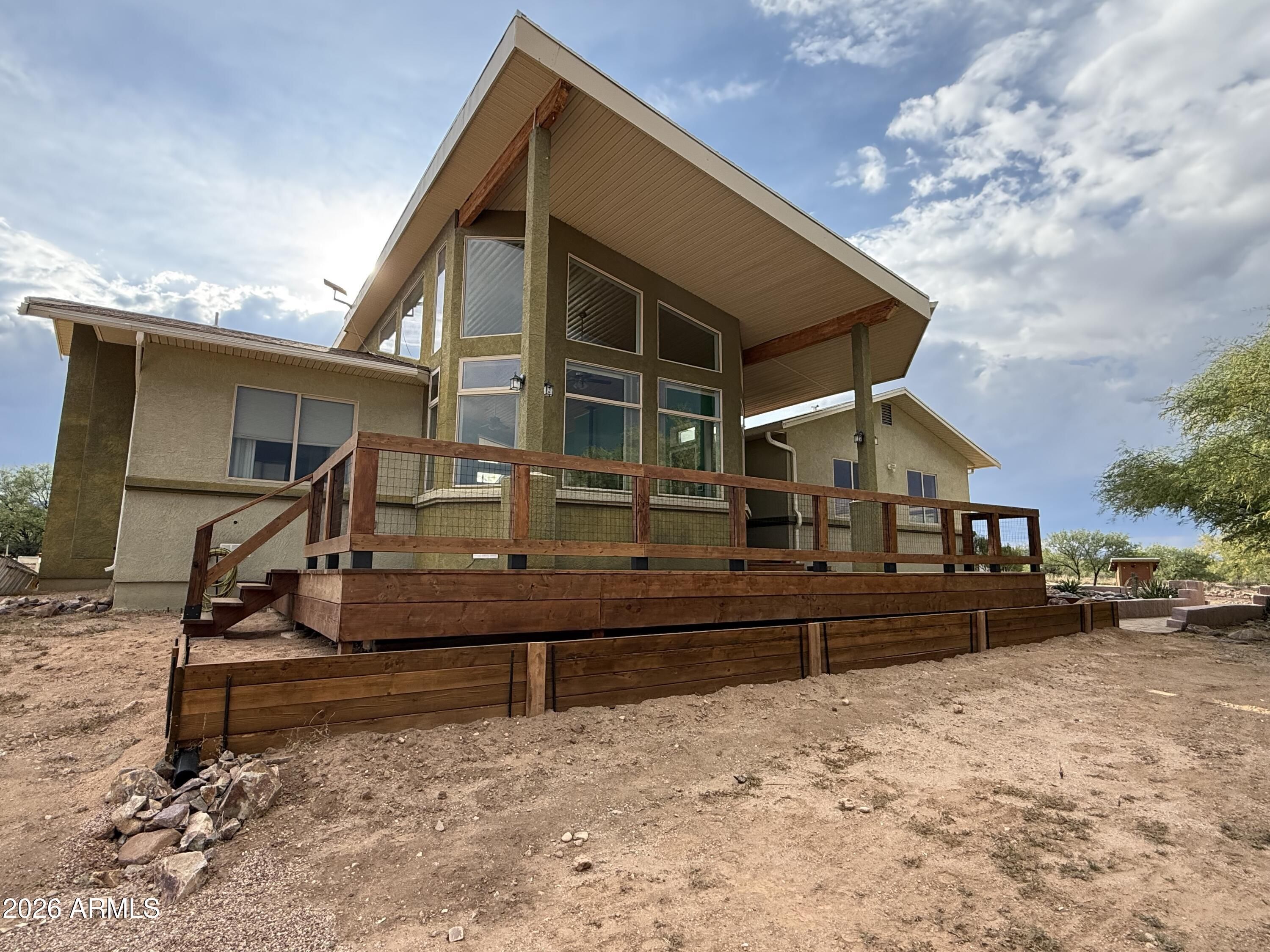 2305 W Rabbitt Trail