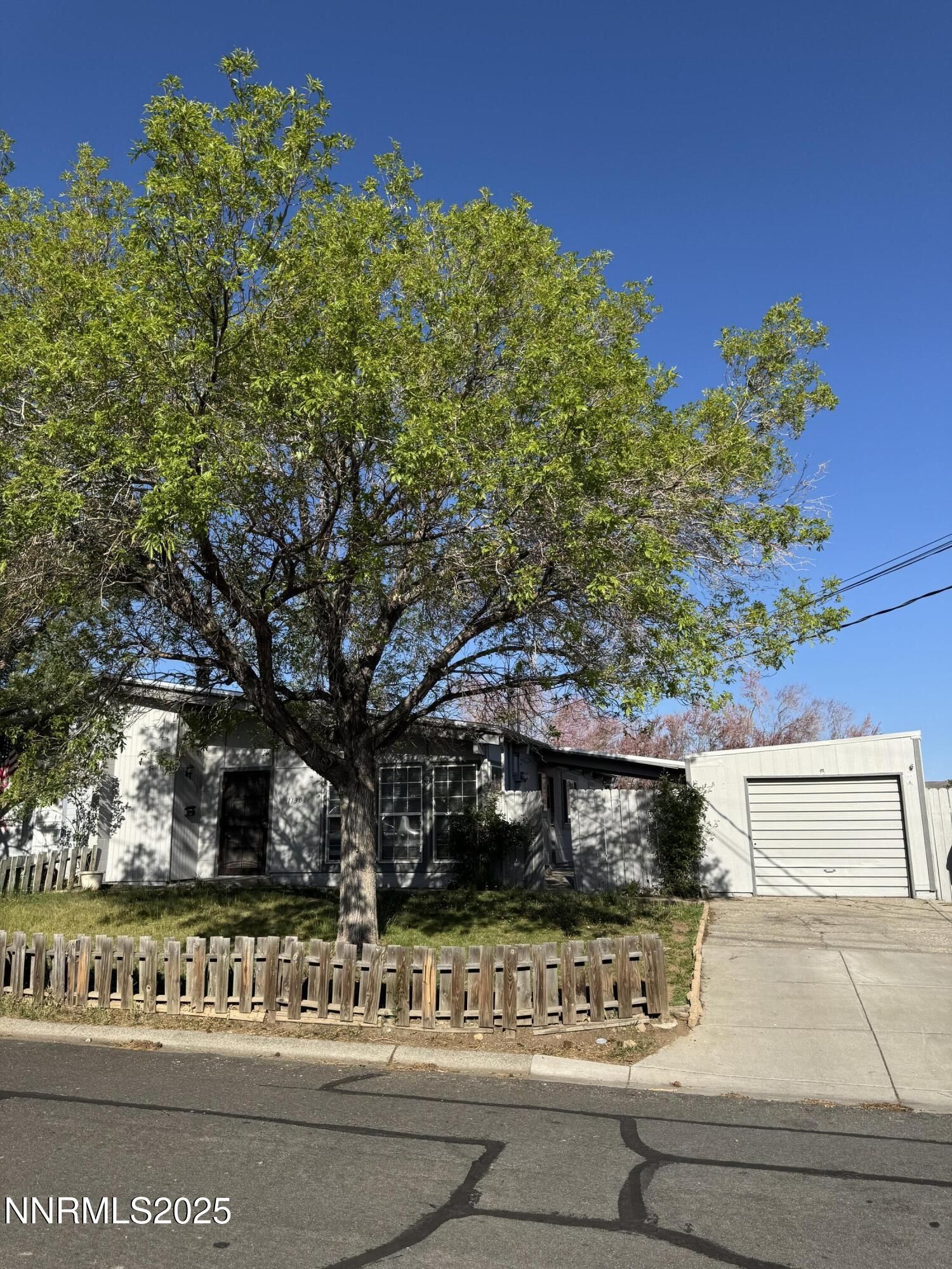 11303 Green Mountain Street