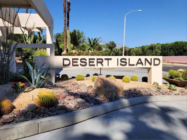 910 Island Drive 114