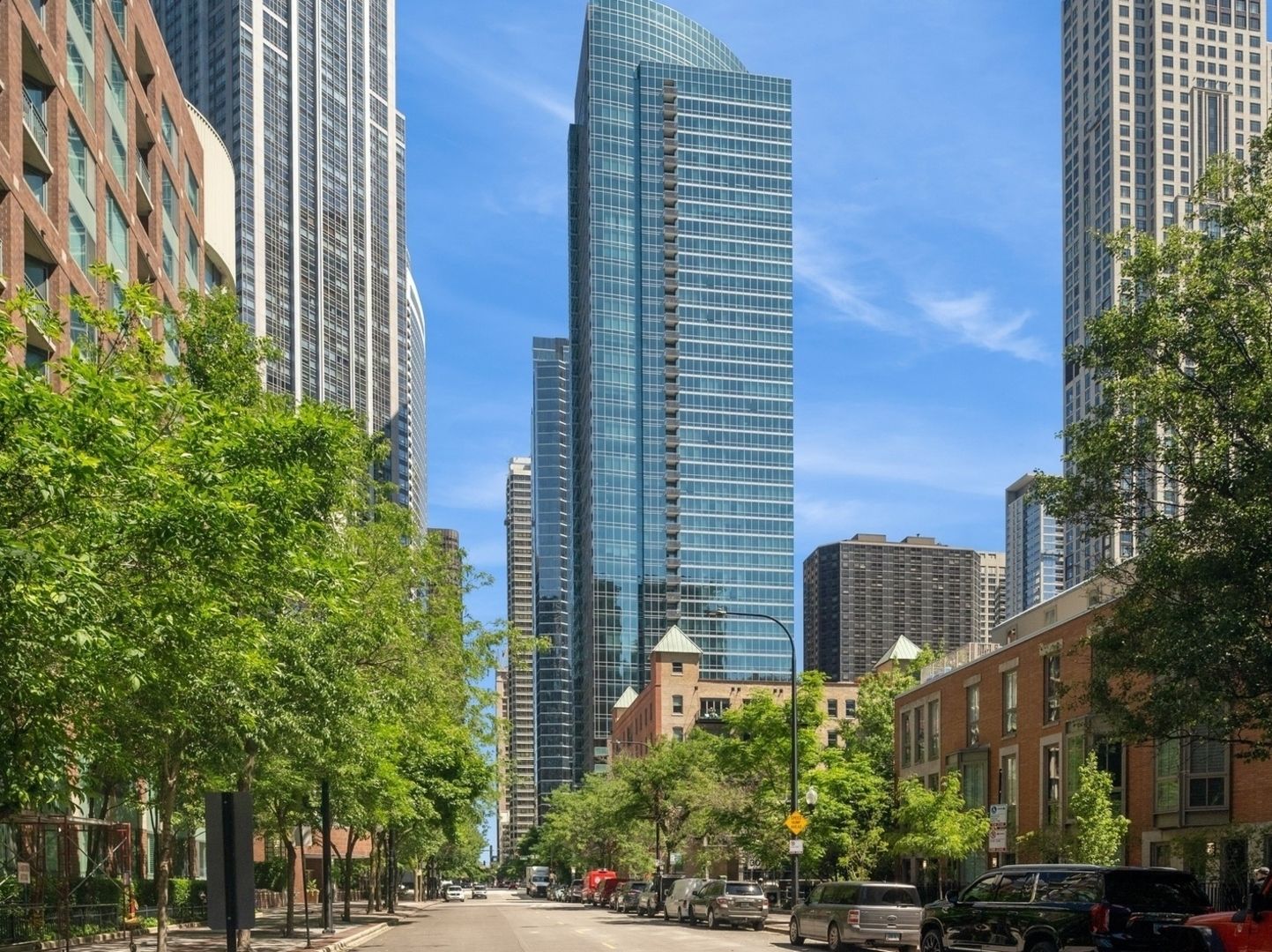 505 N Mcclurg Court 2804