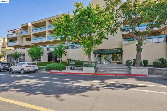 1771 Broadway Street 107