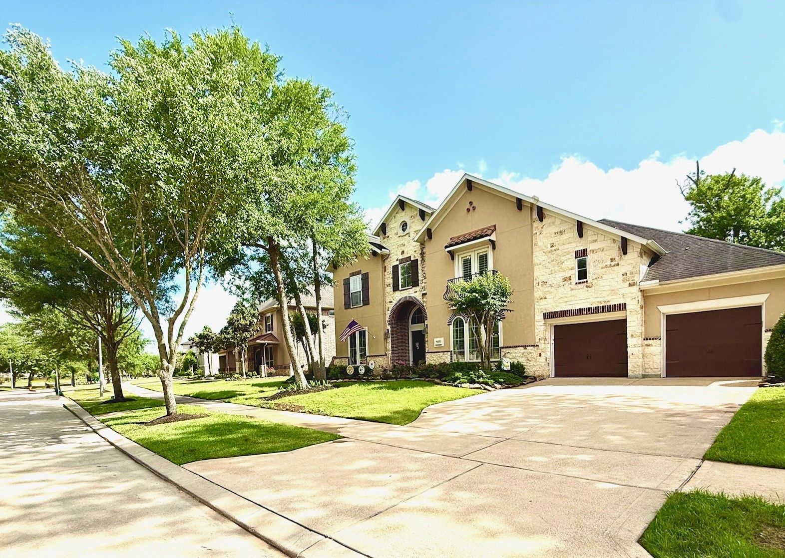 5403 Lockwood Bend Lane