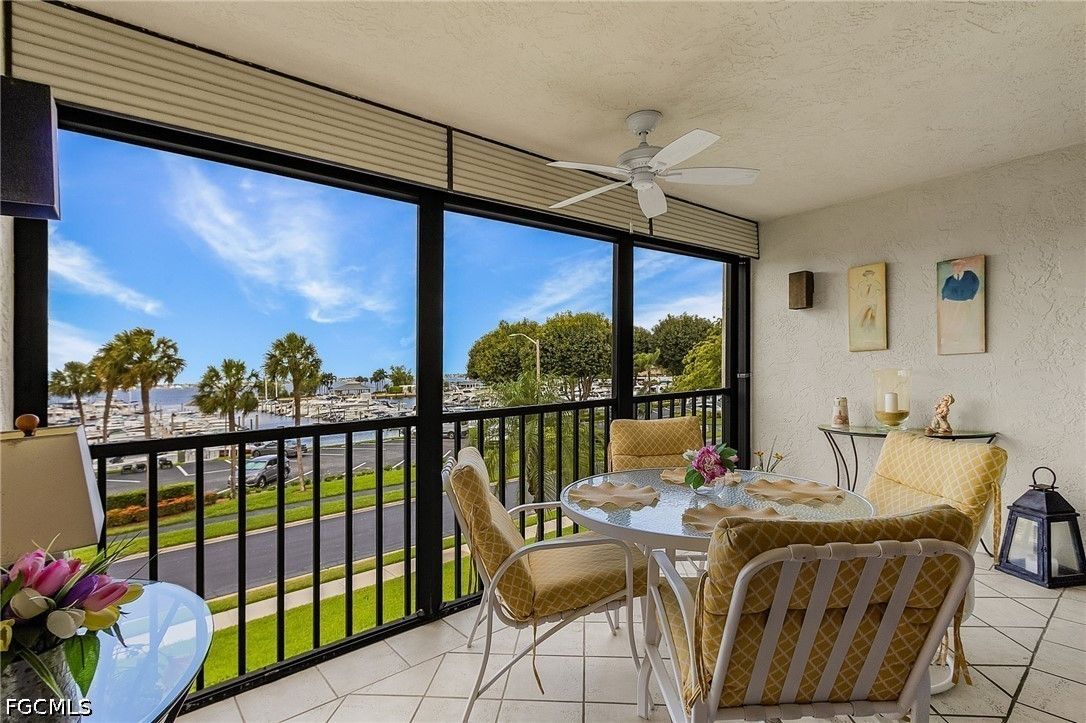 4821 S Landings Drive 205