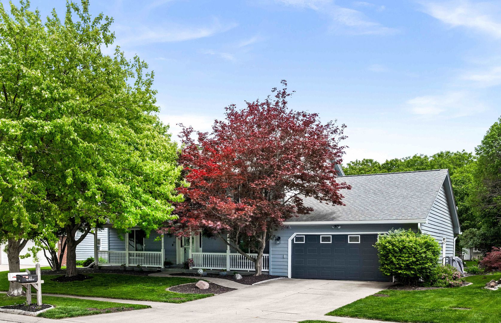 25 Bay Pointe Drive