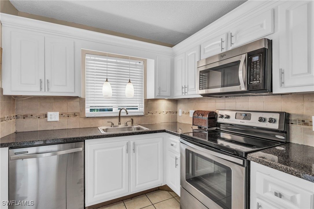 4318 27th Court Sw 102