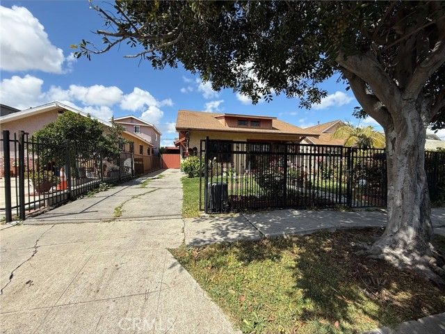 3115 W 60th Street