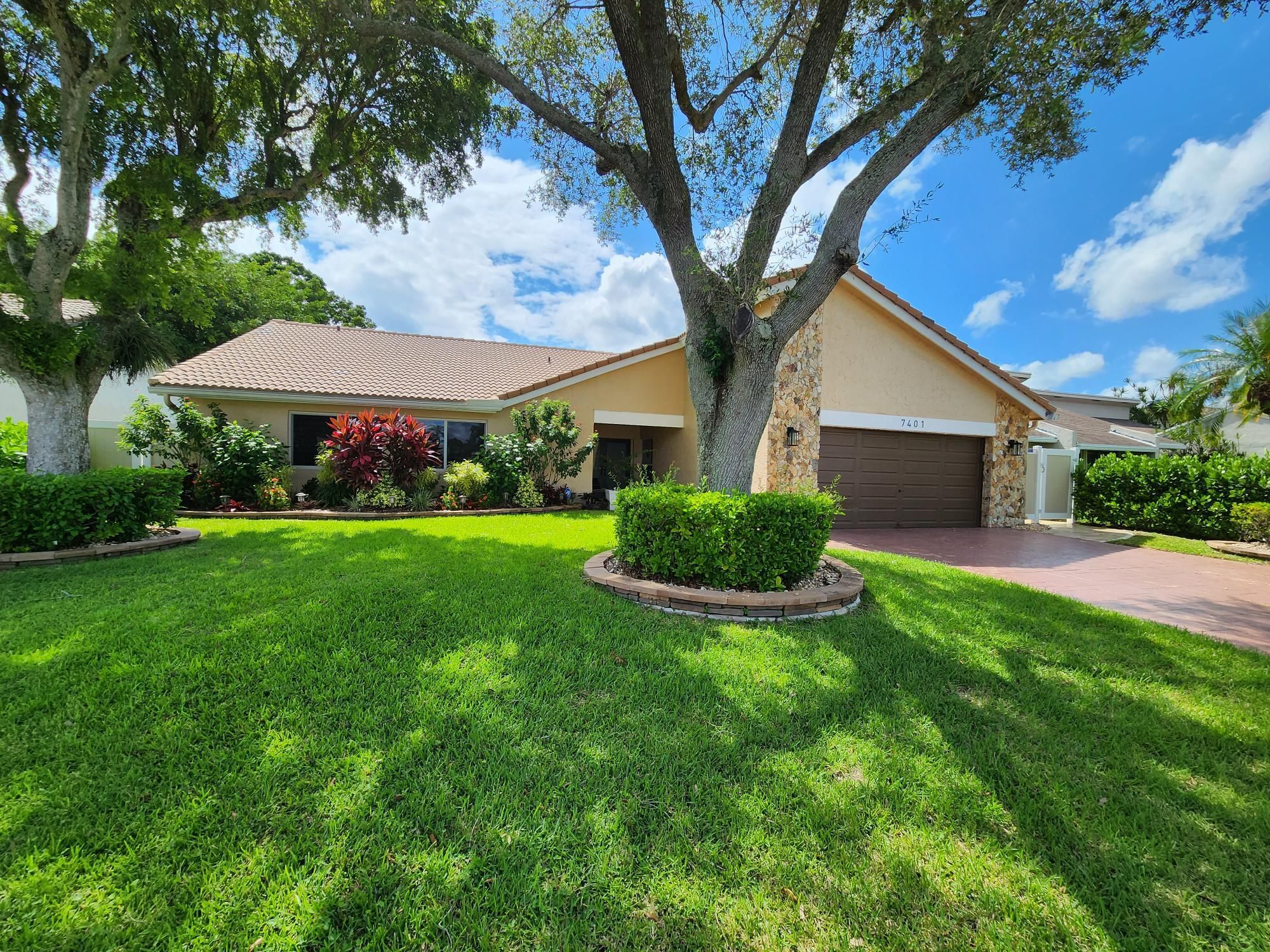 7401 Corkwood Terrace