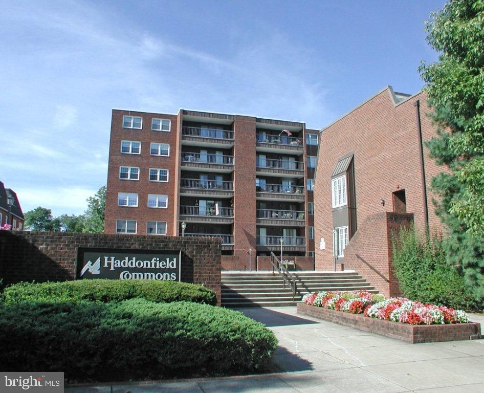 209 Haddonfield Commons 209